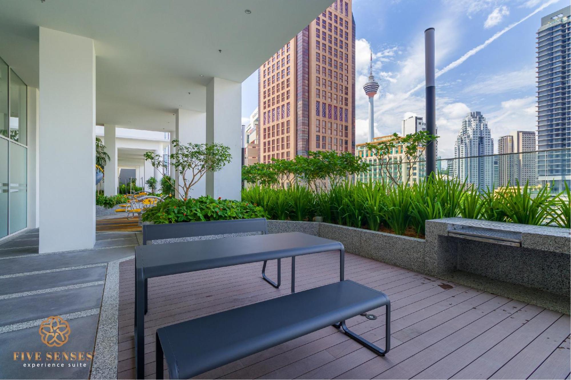 Quill Residences Kuala Lumpur, Five Senses Buitenkant foto